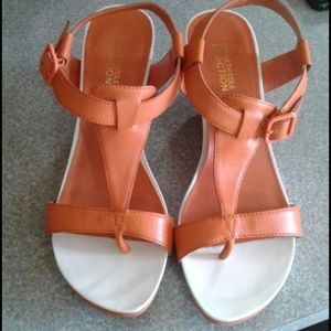 Kenneth Cole reaction wedges sandals size 8.5